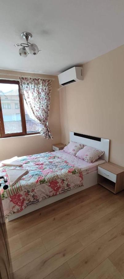 Guest House Proynovi كالوفر المظهر الخارجي الصورة