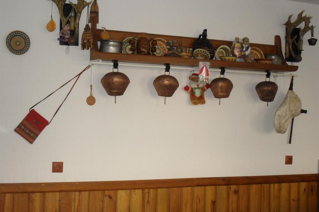 Guest House Proynovi كالوفر المظهر الخارجي الصورة